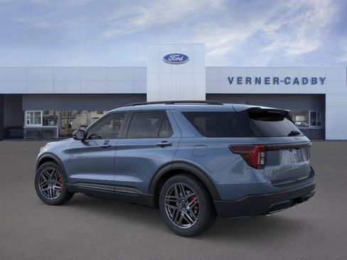 New 2026 Ford Explorer ST-Line w/ ST-Line Street Pack image 4