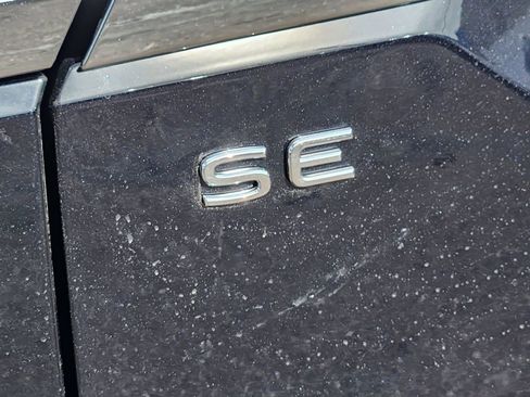 New 2026 Volkswagen Atlas SE image 30