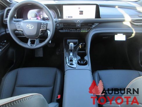 New 2026 Toyota Crown Signia Limited image 8