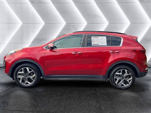 Used 2021 Kia Sportage EX w/ EX Technology Package AWD/4WD image 2