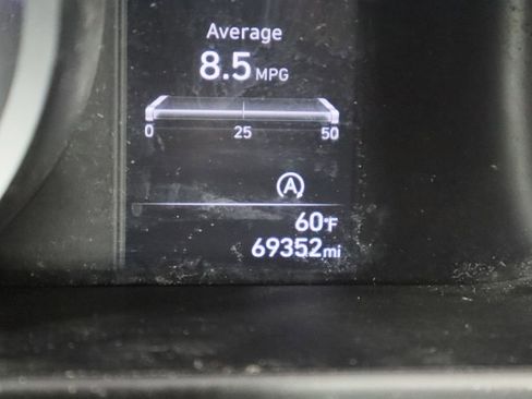 Used 2021 Hyundai Elantra SE image 34