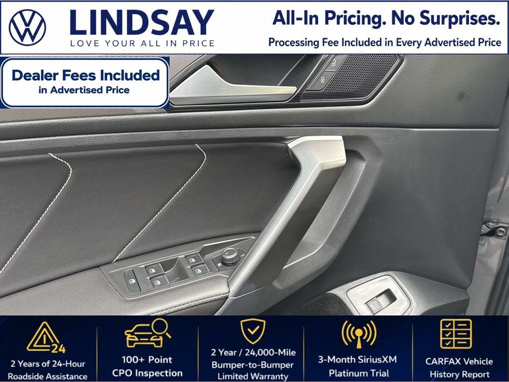 Certified 2024 Volkswagen Tiguan SE w/ Panoramic Sunroof Package AWD/4WD image 19