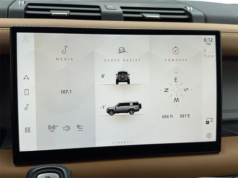 Used 2023 Land Rover Defender 130 First Edition image 26