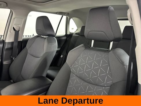 Used 2025 Toyota RAV4 XLE w/ Convenience Package FWD image 12