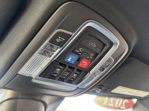 Used 2021 RAM 2500 Laramie image 33