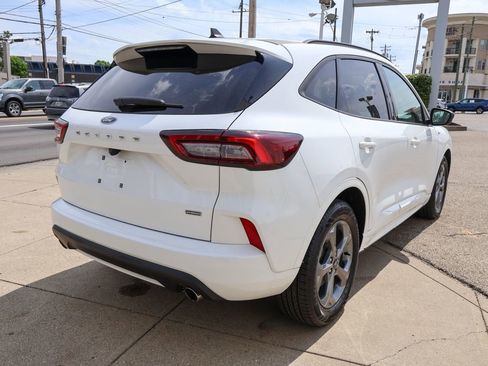 Used 2023 Ford Escape ST-Line w/ Equipment Group 301A FWD image 5