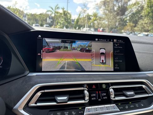 Used 2022 BMW X5 sDrive40i w/ Premium Package image 51