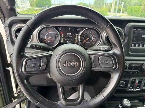 Used 2021 Jeep Wrangler Sport AWD/4WD image 18