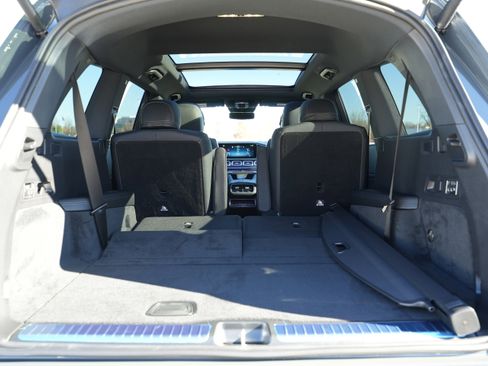 New 2026 Mercedes-Benz GLS 450 4MATIC image 19