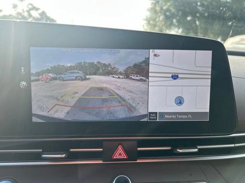 Used 2024 Hyundai Elantra SEL FWD image 13