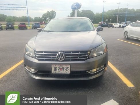Used 2015 Volkswagen Passat TDI SEL Premium FWD image 1