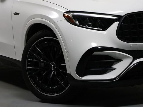 Certified 2026 Mercedes-Benz GLC 43 AMG 4MATIC image 3