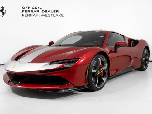Used 2023 Ferrari SF90 Stradale image 1