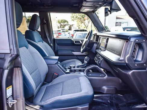 Used 2022 Ford Bronco Outer Banks image 15