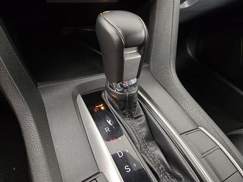 Used 2019 Honda Civic Sport image 14