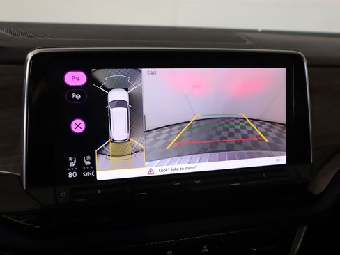 Used 2024 Volkswagen Atlas SEL Premium R-Line image 6