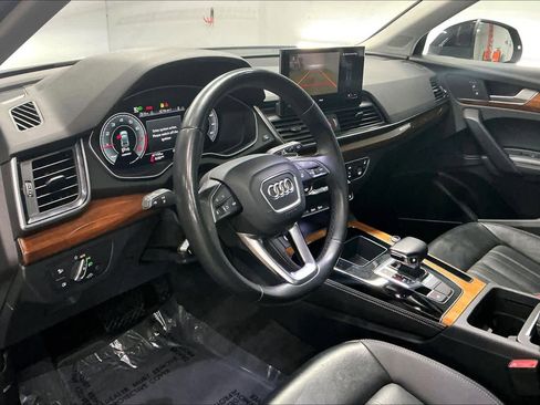 Used 2022 Audi Q5 2.0T Premium Plus w/ Premium Plus Package image 16