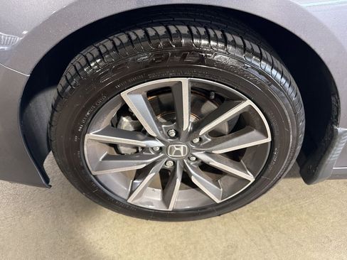 Used 2021 Honda Accord EX-L image 10