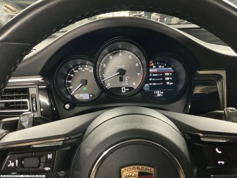 Used 2022 Porsche Macan S AWD/4WD image 8