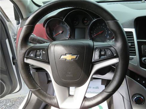 Used 2014 Chevrolet Cruze LT w/ All-Star Edition FWD image 10