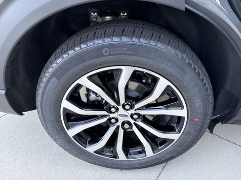 New 2026 Ford Explorer ST-Line image 18