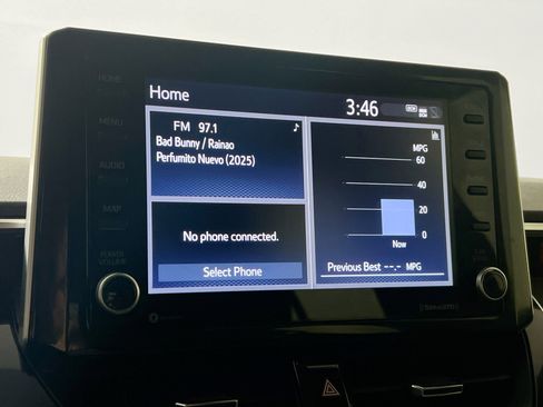 Used 2022 Toyota Corolla SE image 28