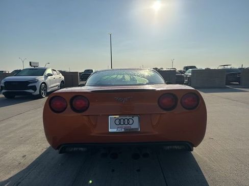 Used 2009 Chevrolet Corvette Coupe w/ Z51 Performance Package image 4