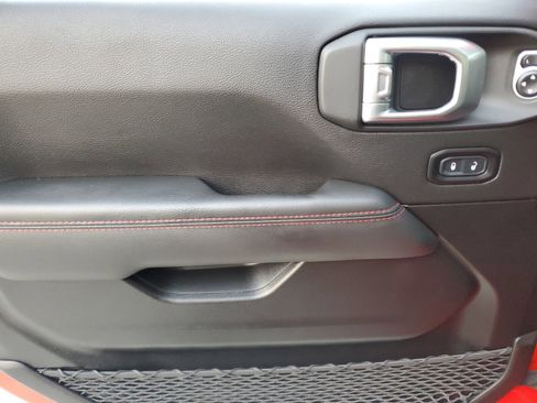 Certified 2022 Jeep Wrangler Unlimited Rubicon w/ LED Lighting Group image 14