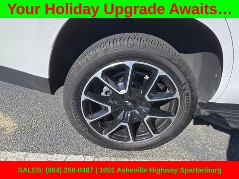 Used 2023 Chevrolet Tahoe RST image 15