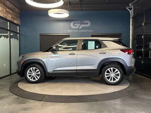 Used 2023 Chevrolet TrailBlazer LS FWD image 6