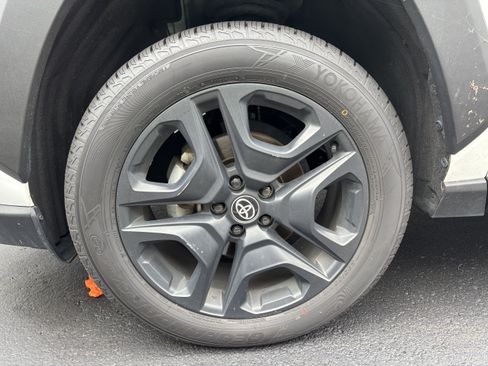 Certified 2024 Toyota RAV4 Adventure AWD/4WD image 9