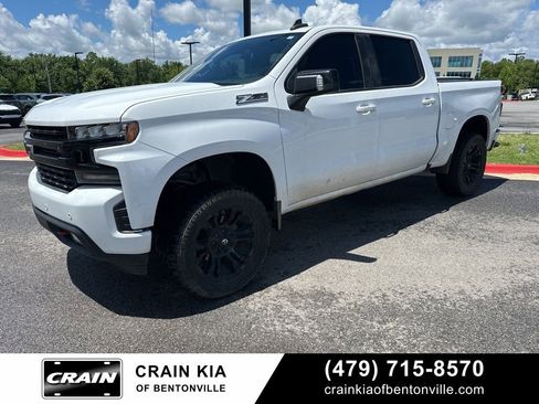 Used 2019 Chevrolet Silverado 1500 RST AWD/4WD image 2