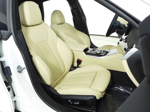 Certified 2023 BMW i4 eDrive35 RWD image 19