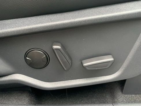 New 2025 Ford Bronco Outer Banks image 13