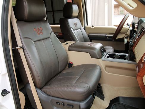 Used 2016 Ford F350 King Ranch image 43