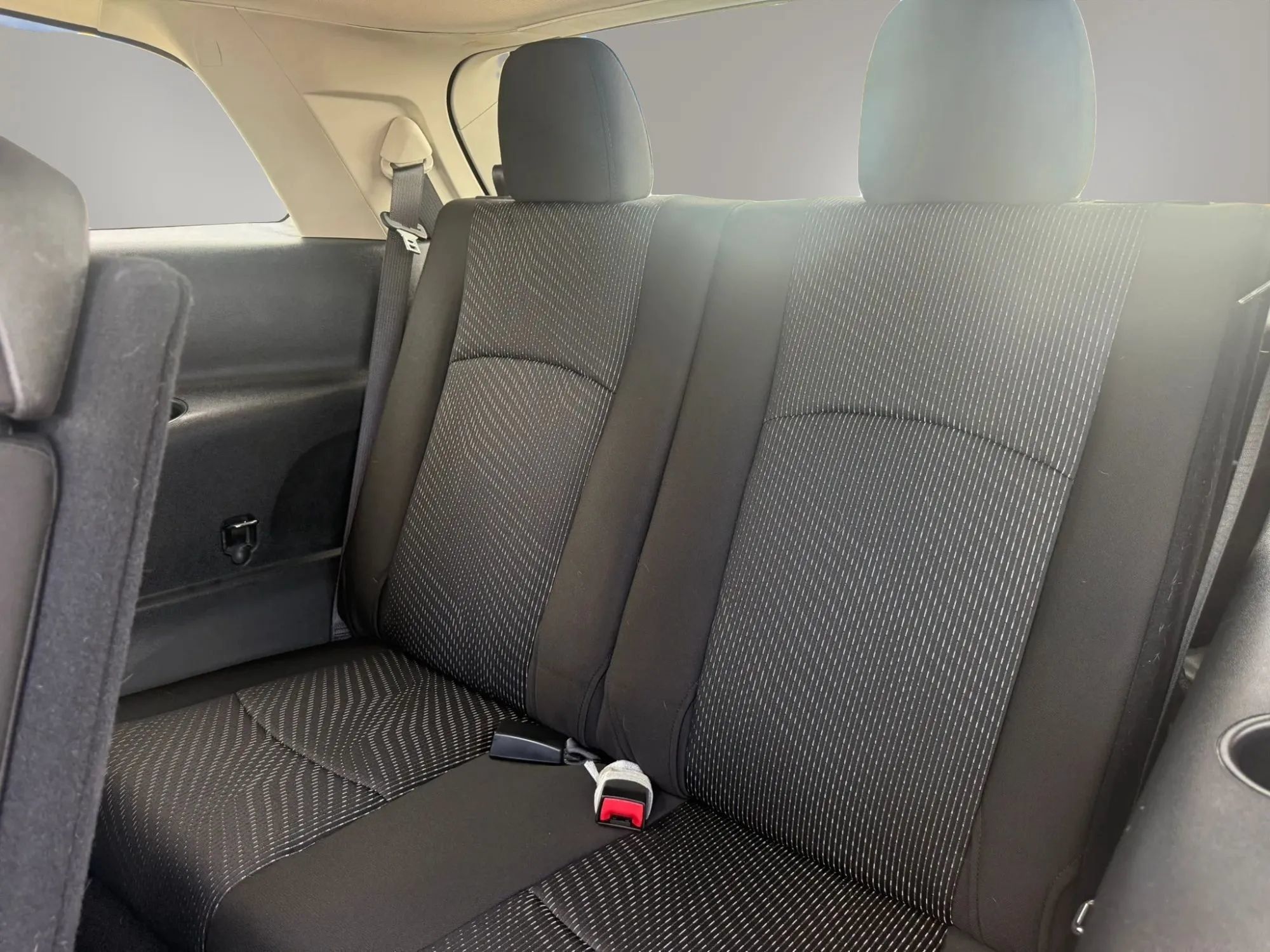 Used 2020 Dodge Journey SE w/ Blacktop Package FWD image 21