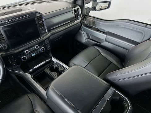 Certified 2023 Ford F250 Lariat w/ Lariat Ultimate Package AWD/4WD image 11