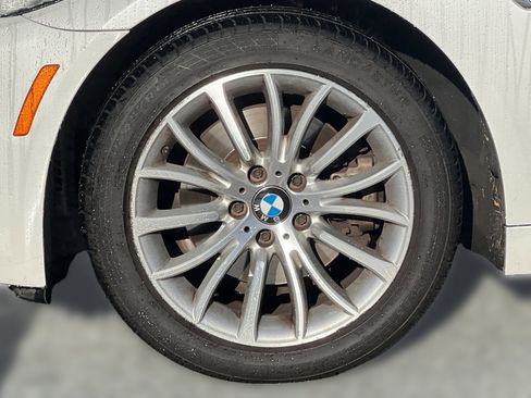 Used 2014 BMW 528i 528i image 8