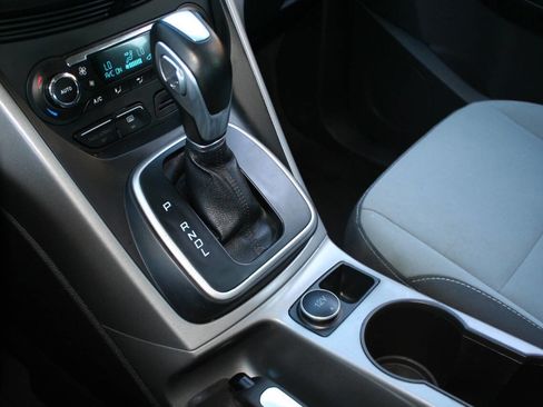 Used 2013 Ford C-MAX SE image 14