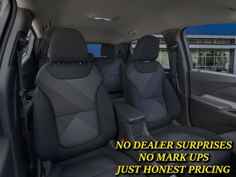 New 2027 Chevrolet Bolt LT w/ Comfort Package FWD image 16
