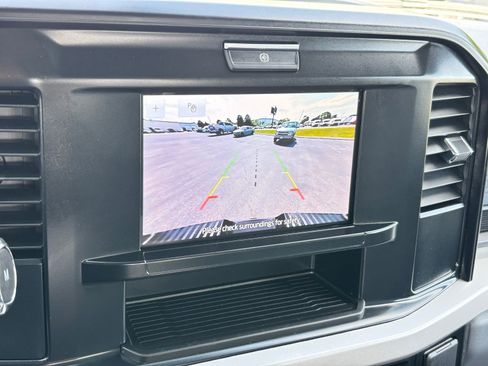 Used 2025 Ford F250 XL AWD/4WD image 6