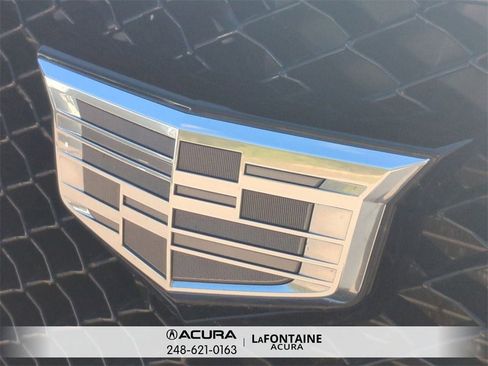 Used 2022 Cadillac XT5 Premium Luxury w/ LPO, ONYX Package image 32