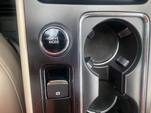 Used 2025 Lincoln Corsair FWD w/ Equipment Group 101A image 19