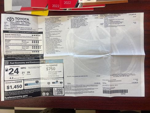 Used 2022 Toyota Highlander XLE image 8