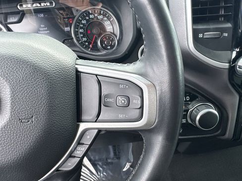Used 2023 RAM 1500 Big Horn AWD/4WD image 25