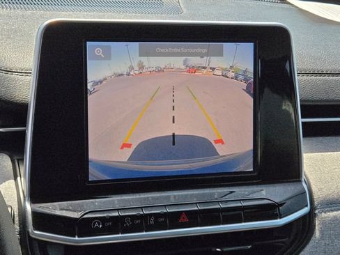 Used 2022 Jeep Compass Latitude FWD image 20