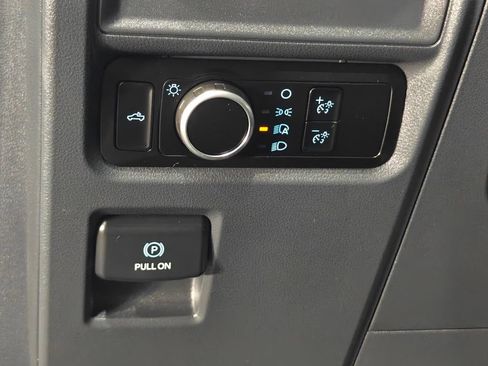 Used 2024 Ford F150 XL RWD image 39