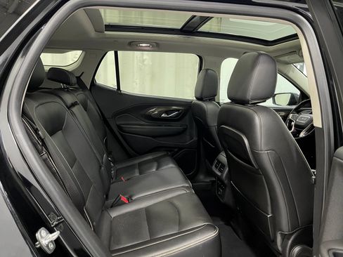 Used 2019 GMC Terrain Denali w/ GMC Pro Grade Package AWD/4WD image 30