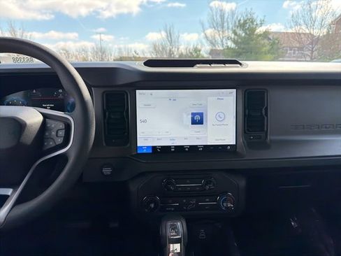 New 2026 Ford Bronco 4-Door AWD/4WD image 16