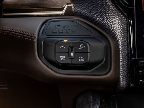 Used 2026 RAM 2500 Limited image 26